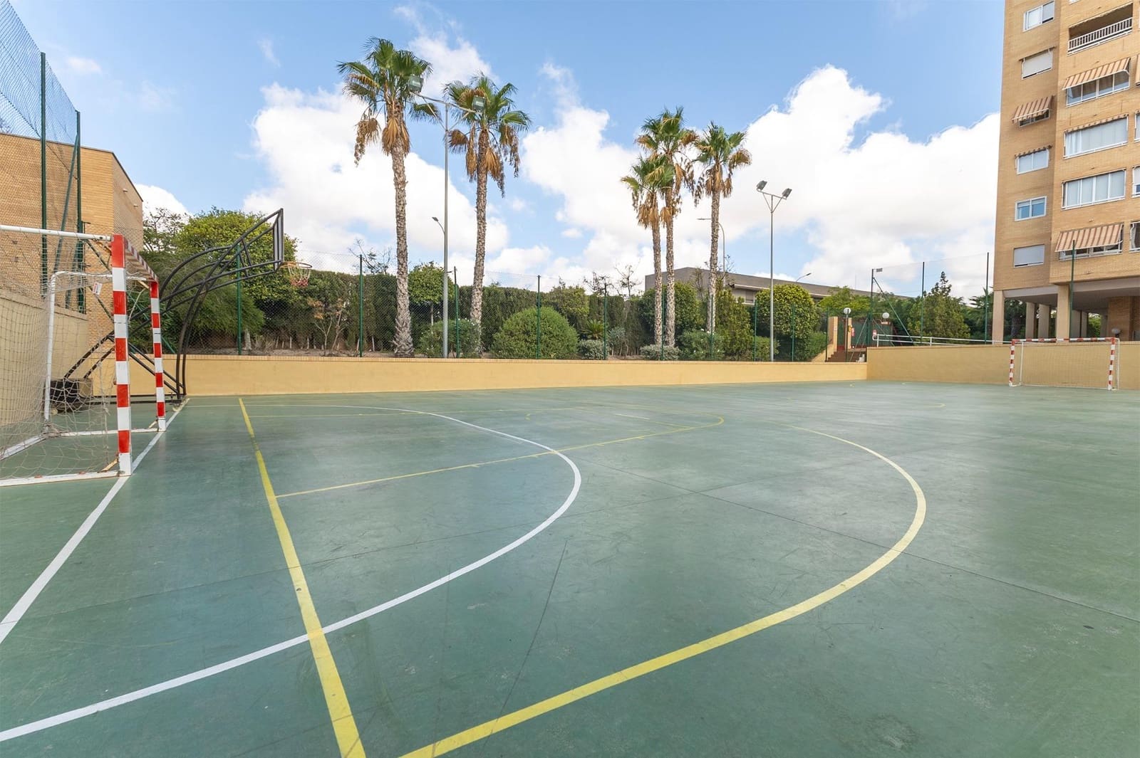 3 soveværelse Lejlighed til salg i Alicante by med swimmingpool garage - € 326.000 (Ref: 9276625)