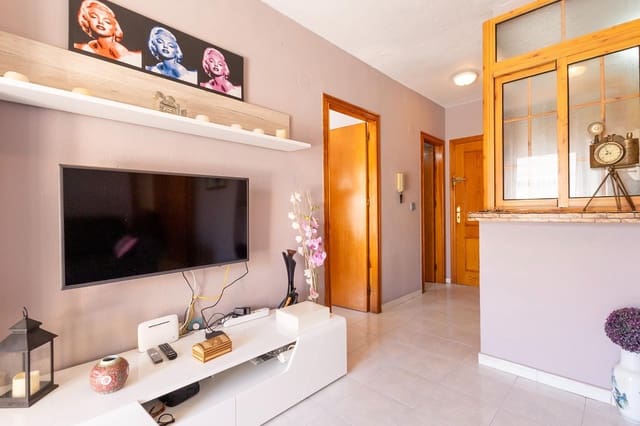 Ático de 2 habitaciones en Playa del Acequión, Torrevieja en venta con garaje - 174.500 € (Ref: 9276627)