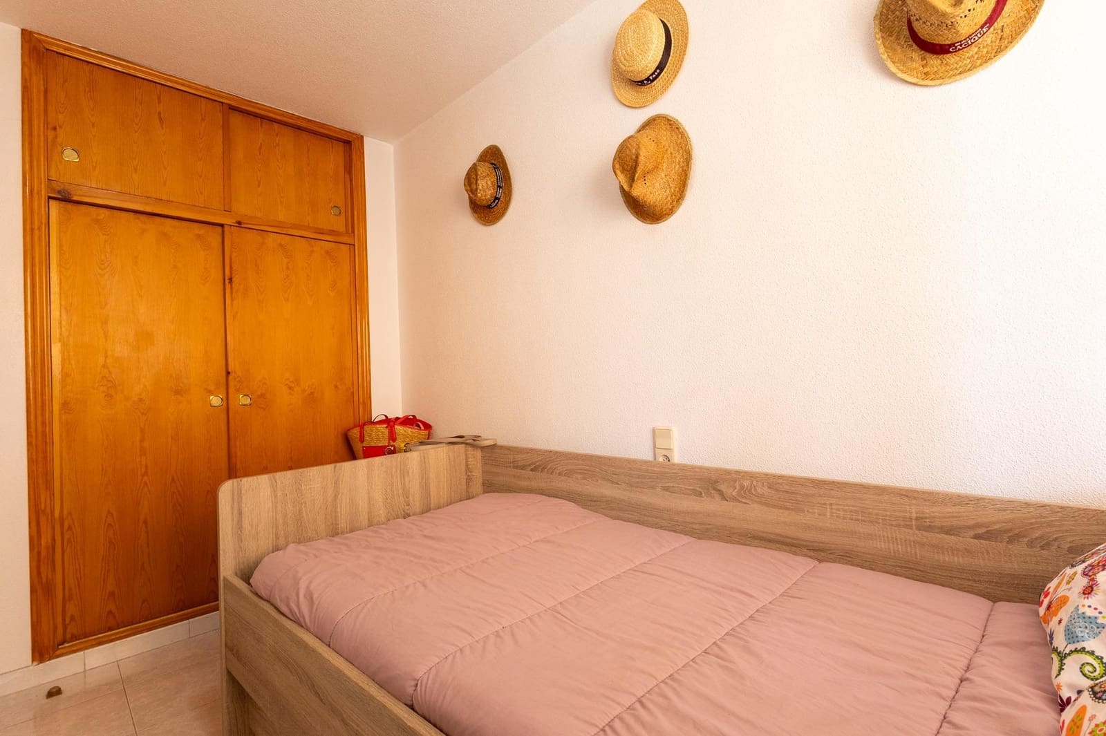 Ático de 2 habitaciones en Torrevieja en venta con garaje - 174.500 € (Ref: 9276627)