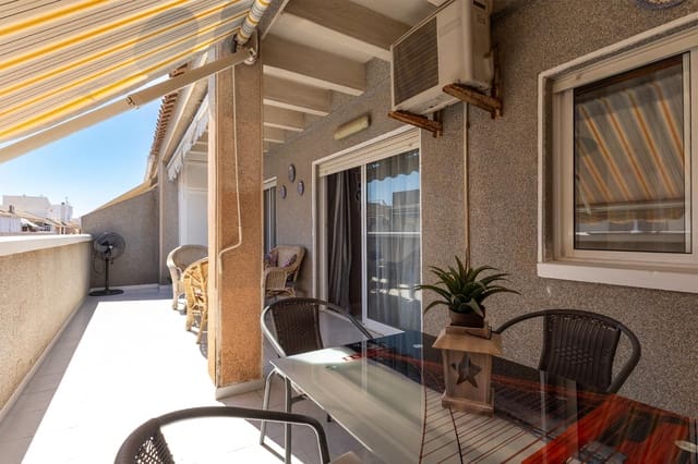 Ático de 2 habitaciones en Playa del Acequión, Torrevieja en venta con garaje - 174.500 € (Ref: 9276627)