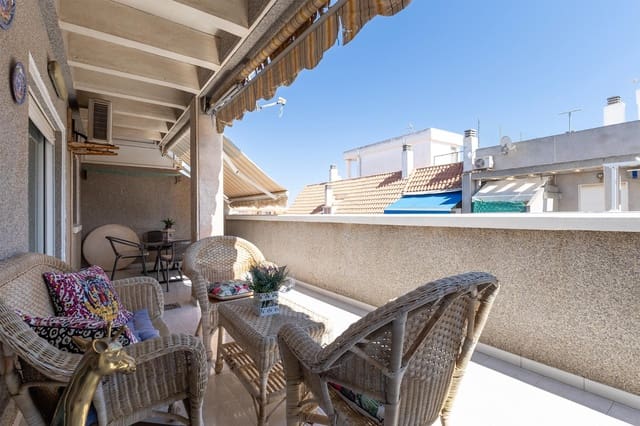 Ático de 2 habitaciones en Playa del Acequión, Torrevieja en venta con garaje - 174.500 € (Ref: 9276627)