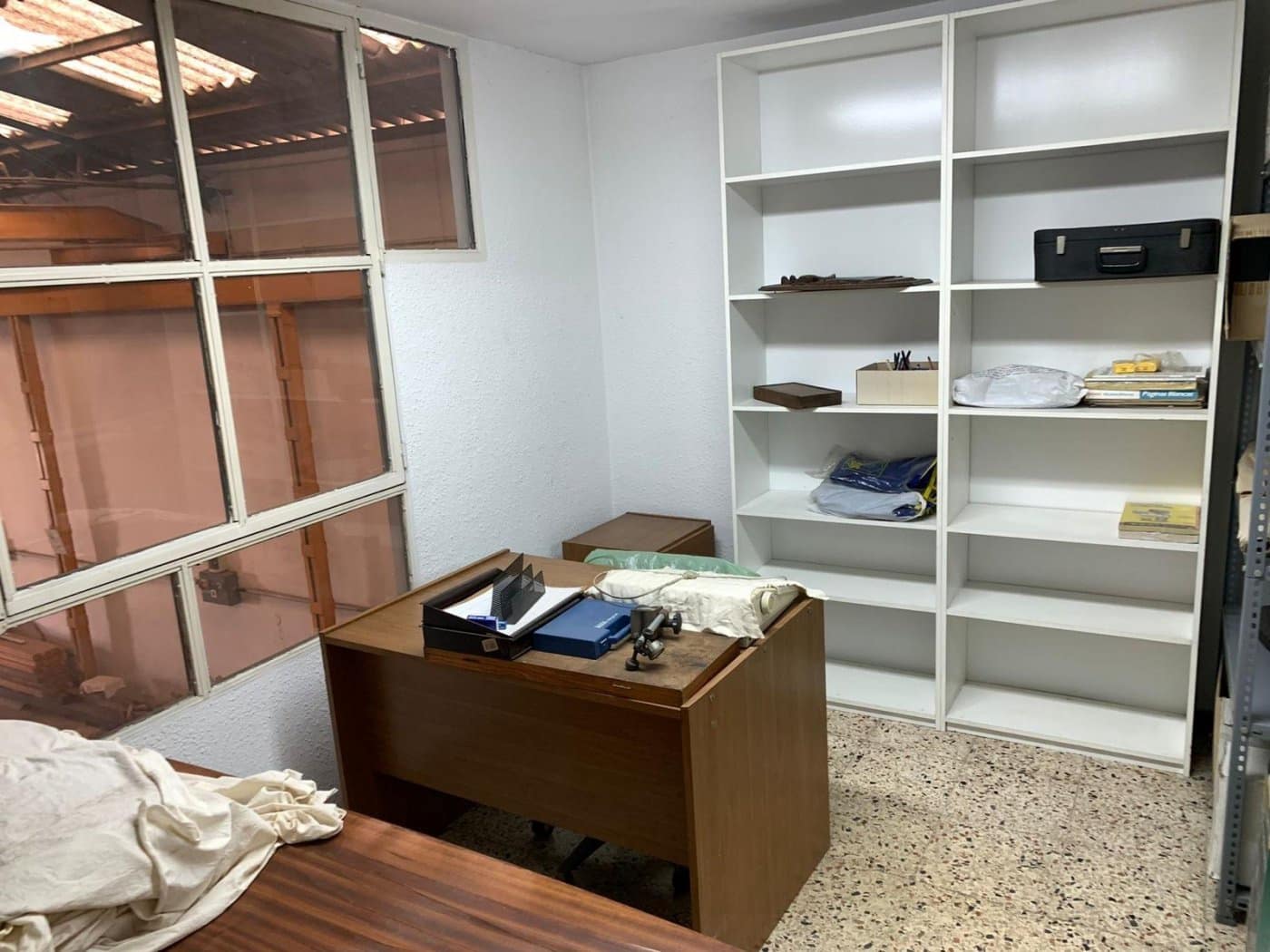 Business for sale in Alicante / Alacant city - € 251,600 (Ref: 9276633)