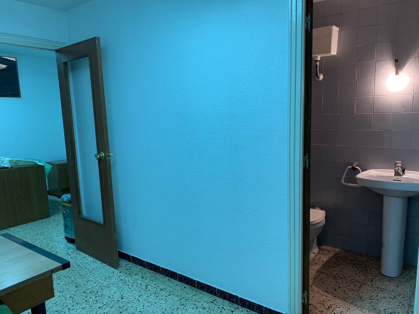 Business for sale in Alicante / Alacant city - € 251,600 (Ref: 9276633)