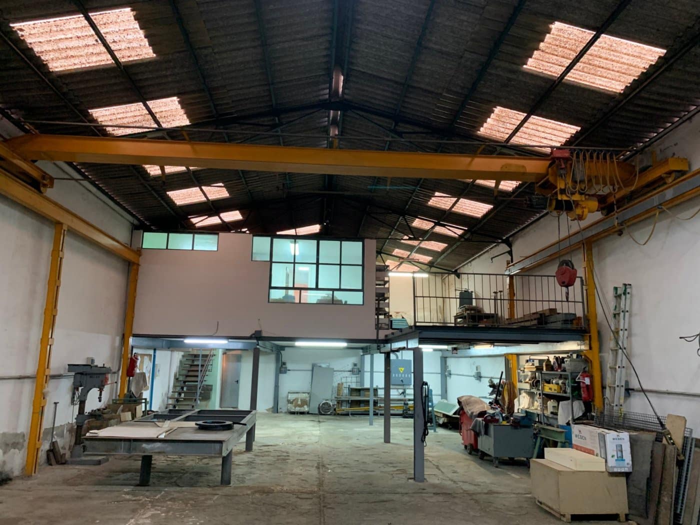 Business for sale in Alicante / Alacant city - € 251,600 (Ref: 9276633)