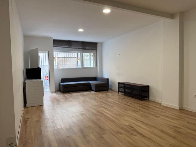 2 slaapkamer Commercieel te koop in Alicante stad - € 136.500 (Ref: 9303564)