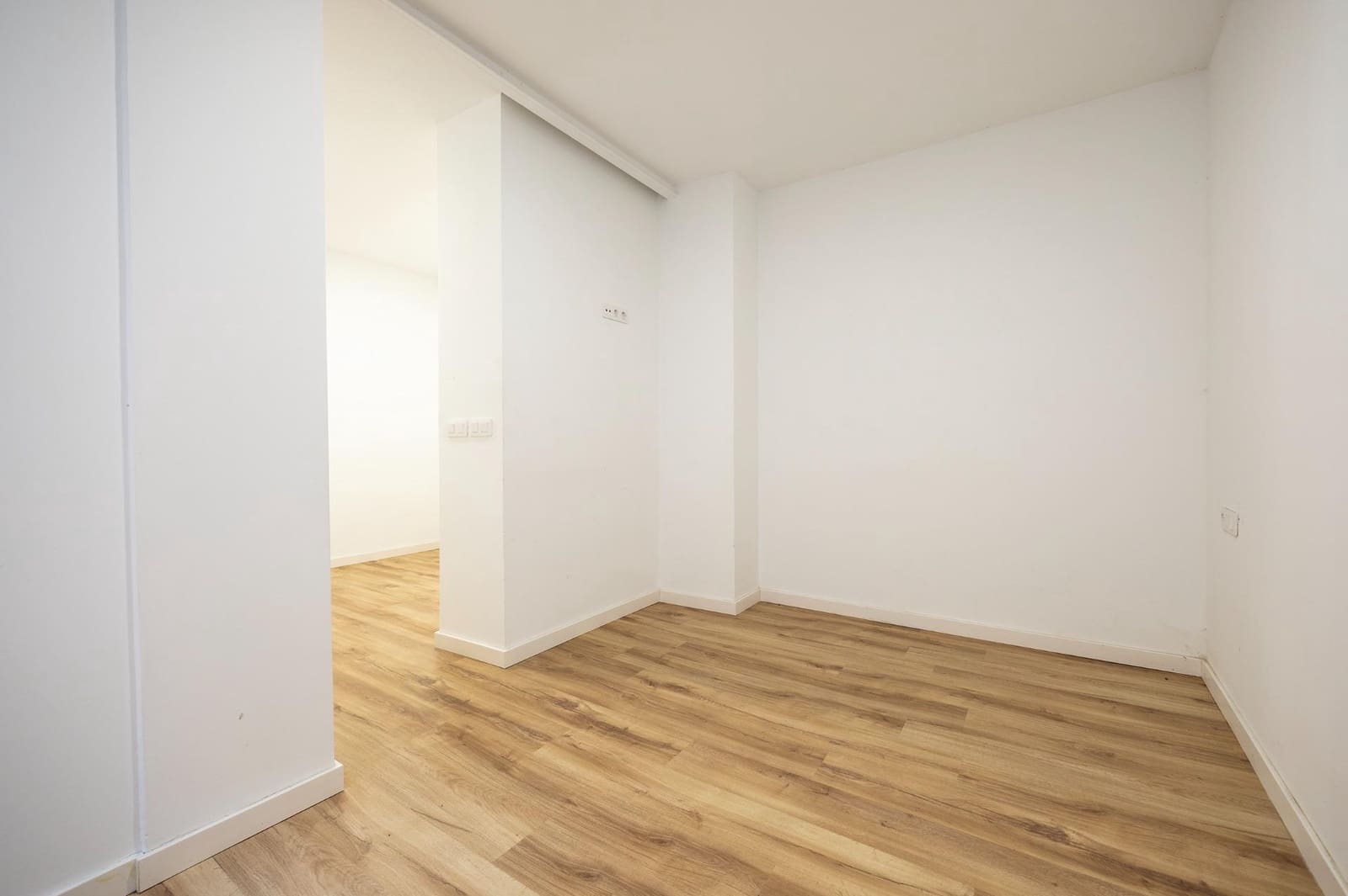 2 sypialnia Biuro na sprzedaż w Miasto Alicante / Alacant - 126 500 € (Ref: 9303564)