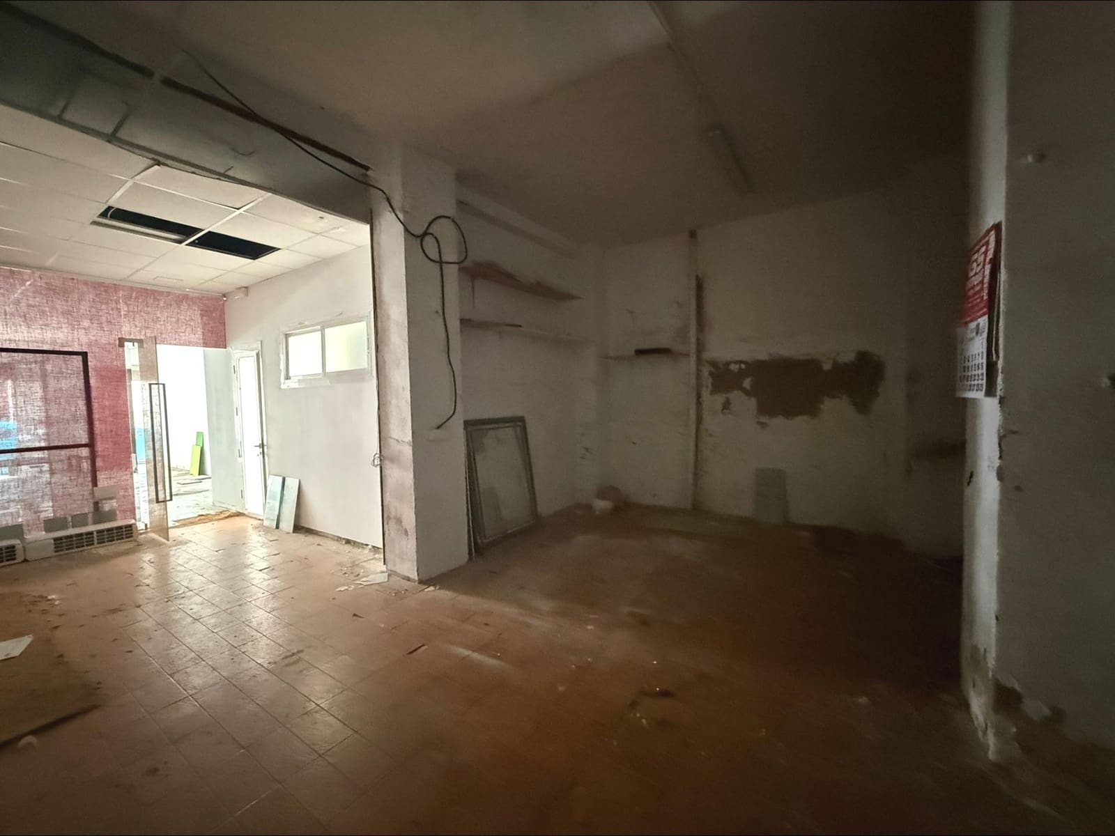 Kommersiell till salu i Alicante stad - 96 050 € (Ref: 9303565)