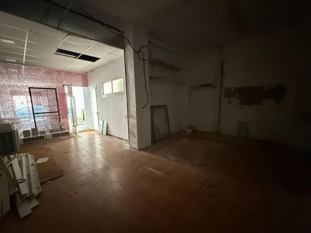 Kommersiell till salu i Alicante stad - 96 050 € (Ref: 9303565)