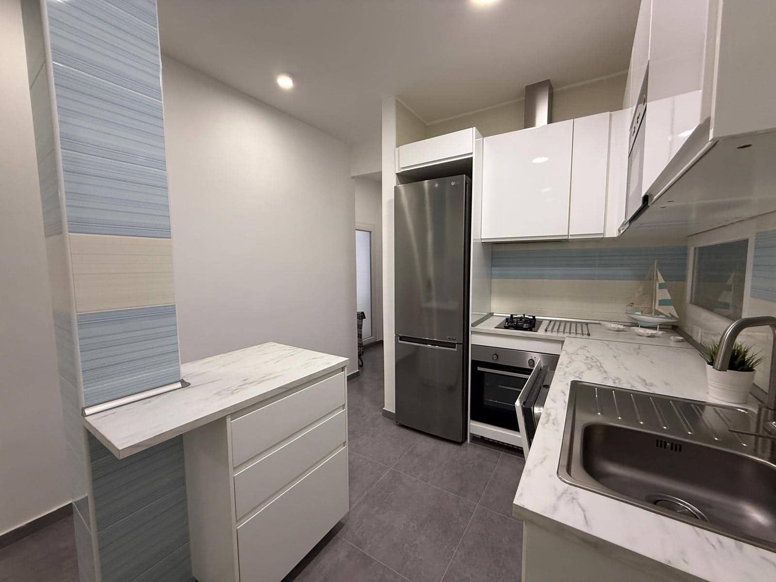 5 makuuhuone Asunto myytävänä paikassa Alicante kaupunki - 269 000 € (Ref: 9310921)