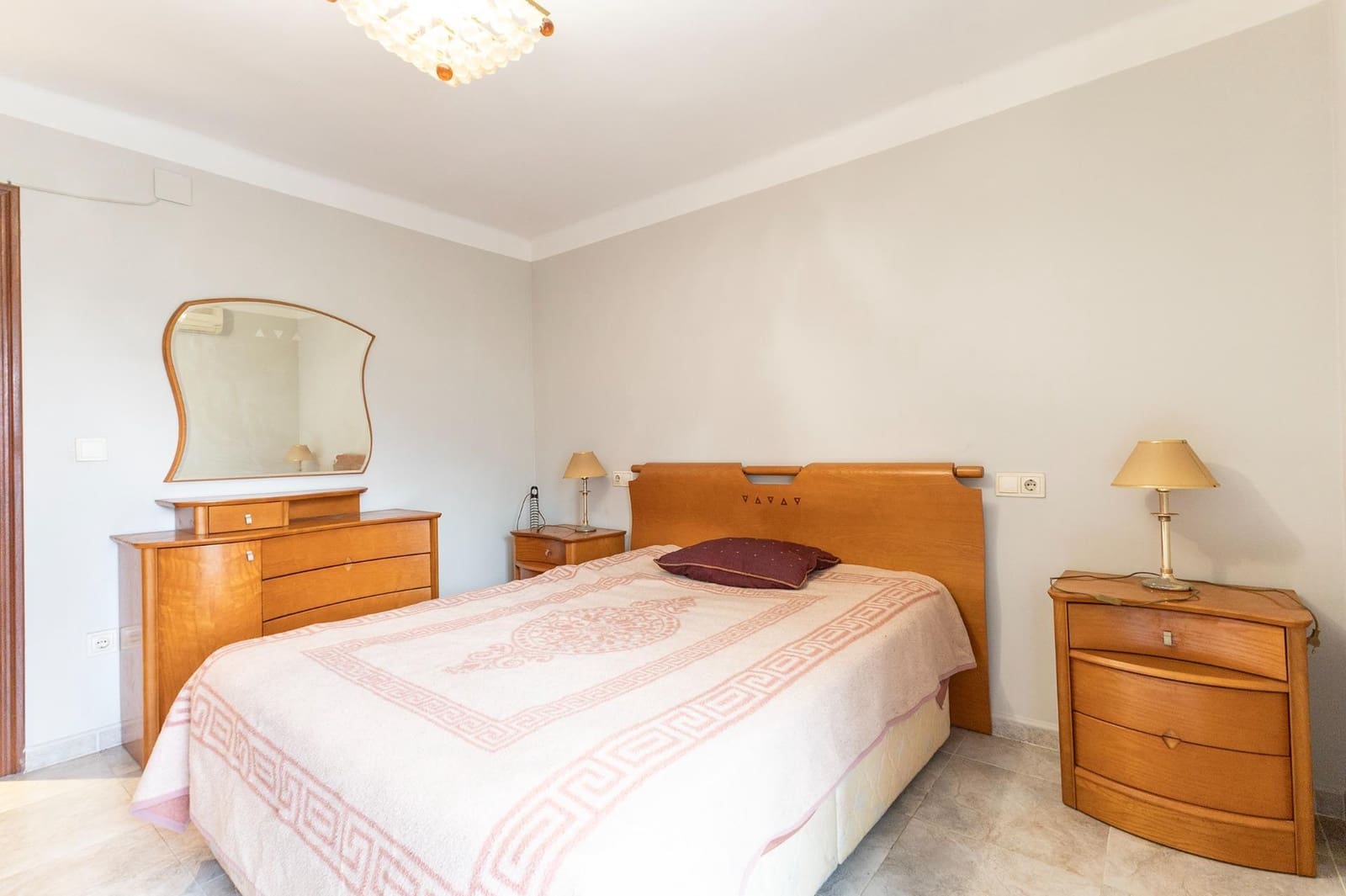 2 makuuhuone Asunto myytävänä paikassa Alicante kaupunki - 92 650 € (Ref: 9312906)