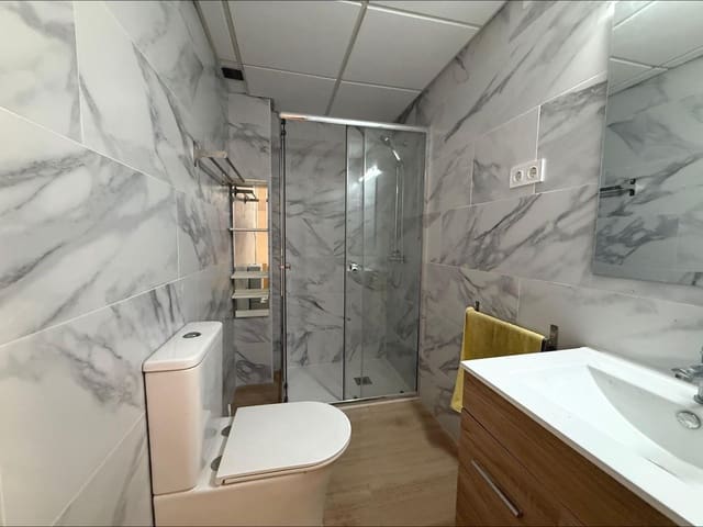 1 soveværelse Erhverv til leje i Babel, Alicante by - € 700 (Ref: 9414425)