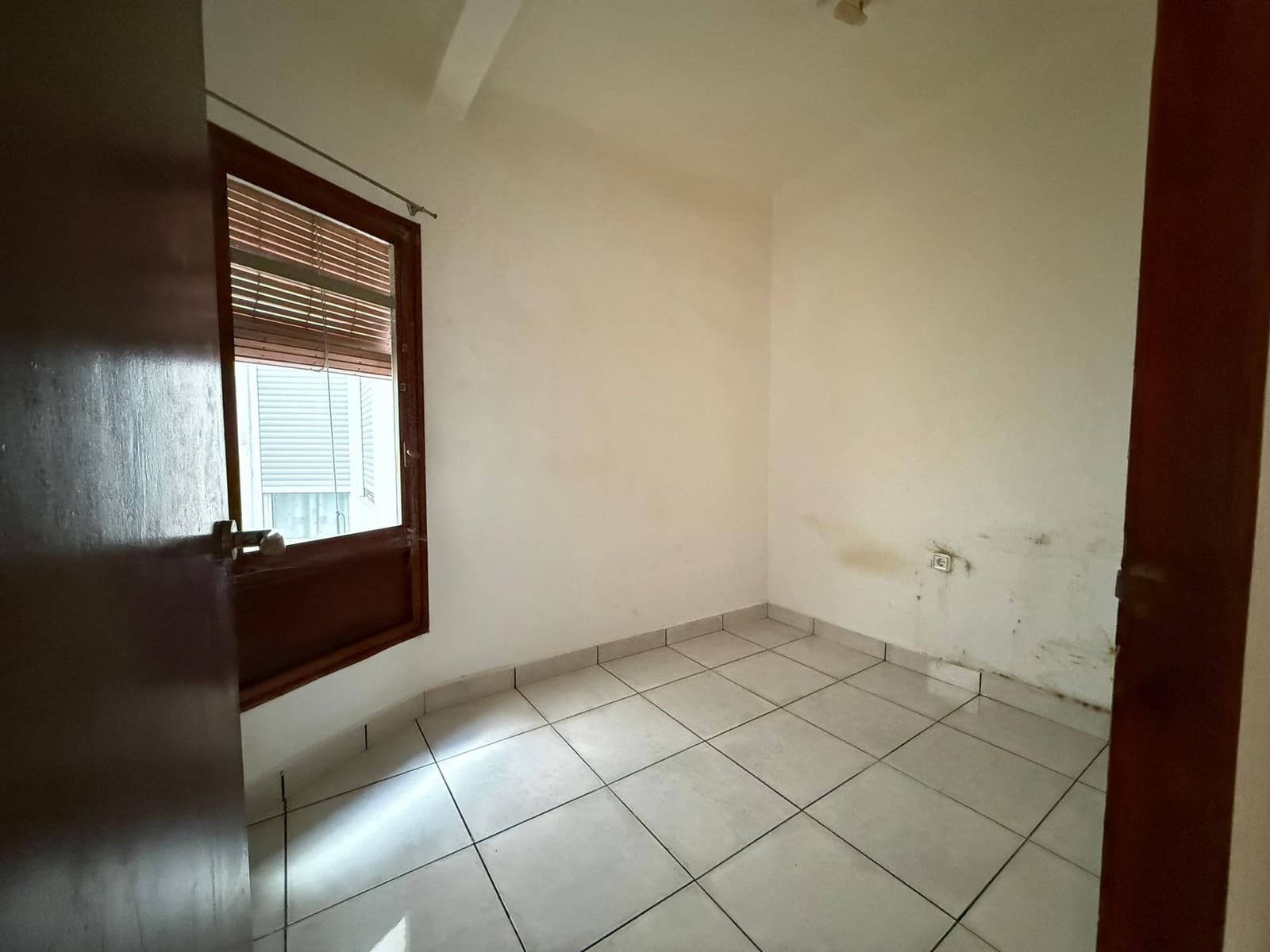 4 soveværelse Lejlighed til salg i Alicante by - € 146.050 (Ref: 9414426)