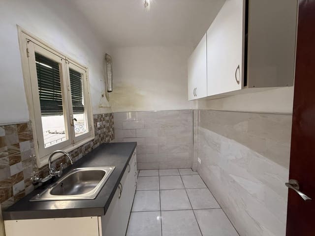 4 soveværelse Lejlighed til salg i Ciudad de Asís, Alicante by - € 146.050 (Ref: 9414426)