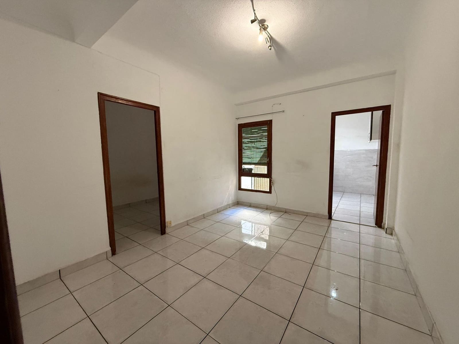 4 soveværelse Lejlighed til salg i Alicante by - € 146.050 (Ref: 9414426)