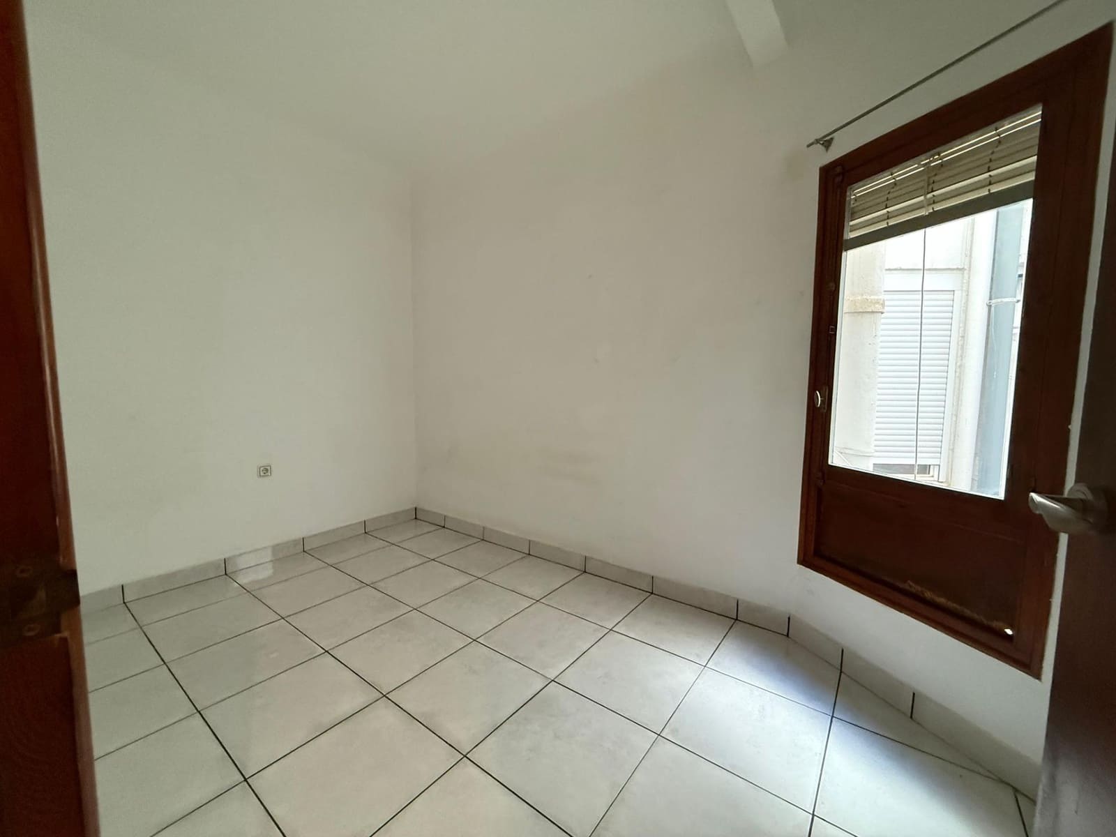 4 soveværelse Lejlighed til salg i Alicante by - € 146.050 (Ref: 9414426)