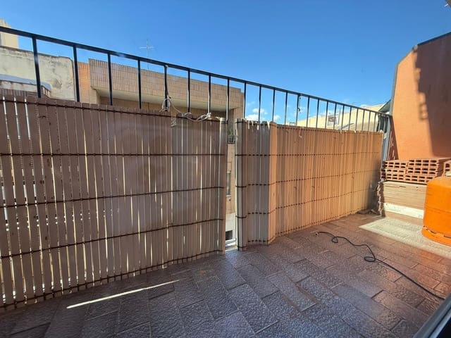 4 soveværelse Lejlighed til salg i Ciudad de Asís, Alicante by - € 146.050 (Ref: 9414426)