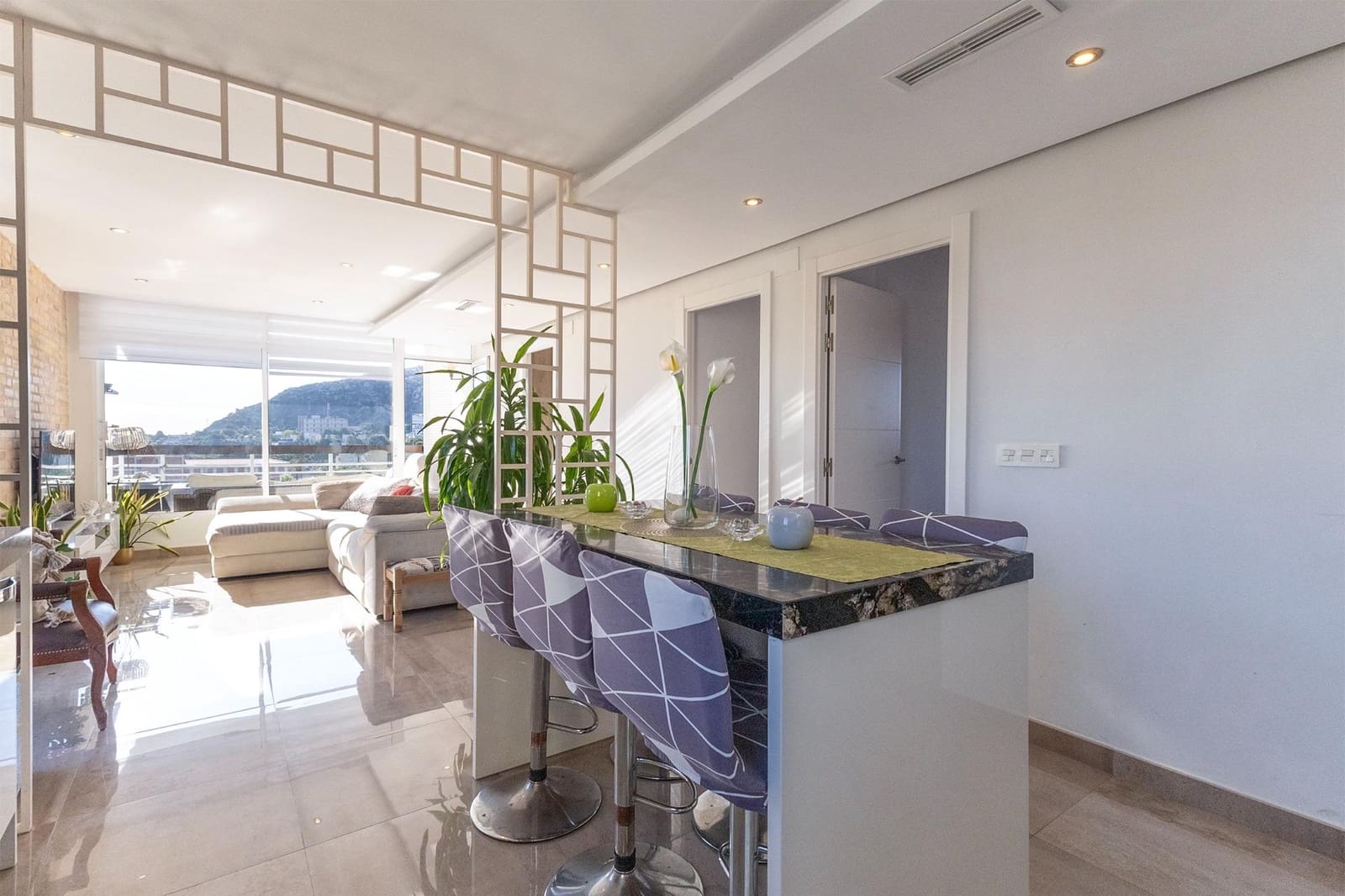 3 soveværelse Lejlighed til salg i Alicante by med swimmingpool - € 296.500 (Ref: 9414427)