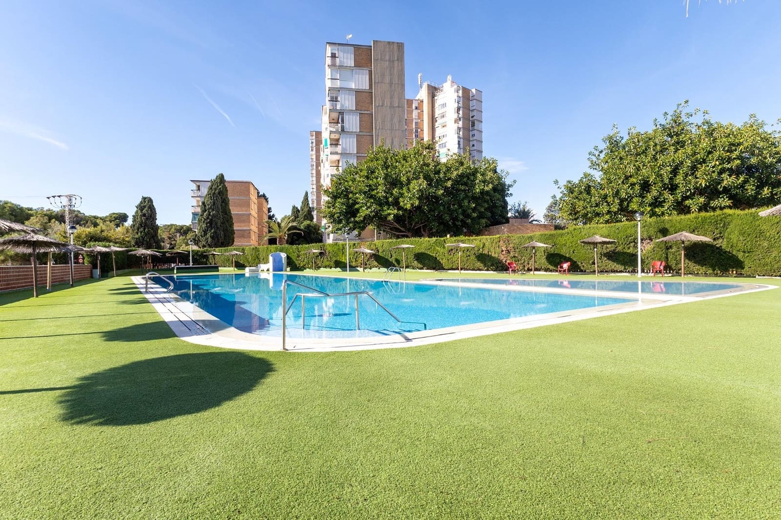 3 soveværelse Lejlighed til salg i Alicante by med swimmingpool - € 296.500 (Ref: 9414427)