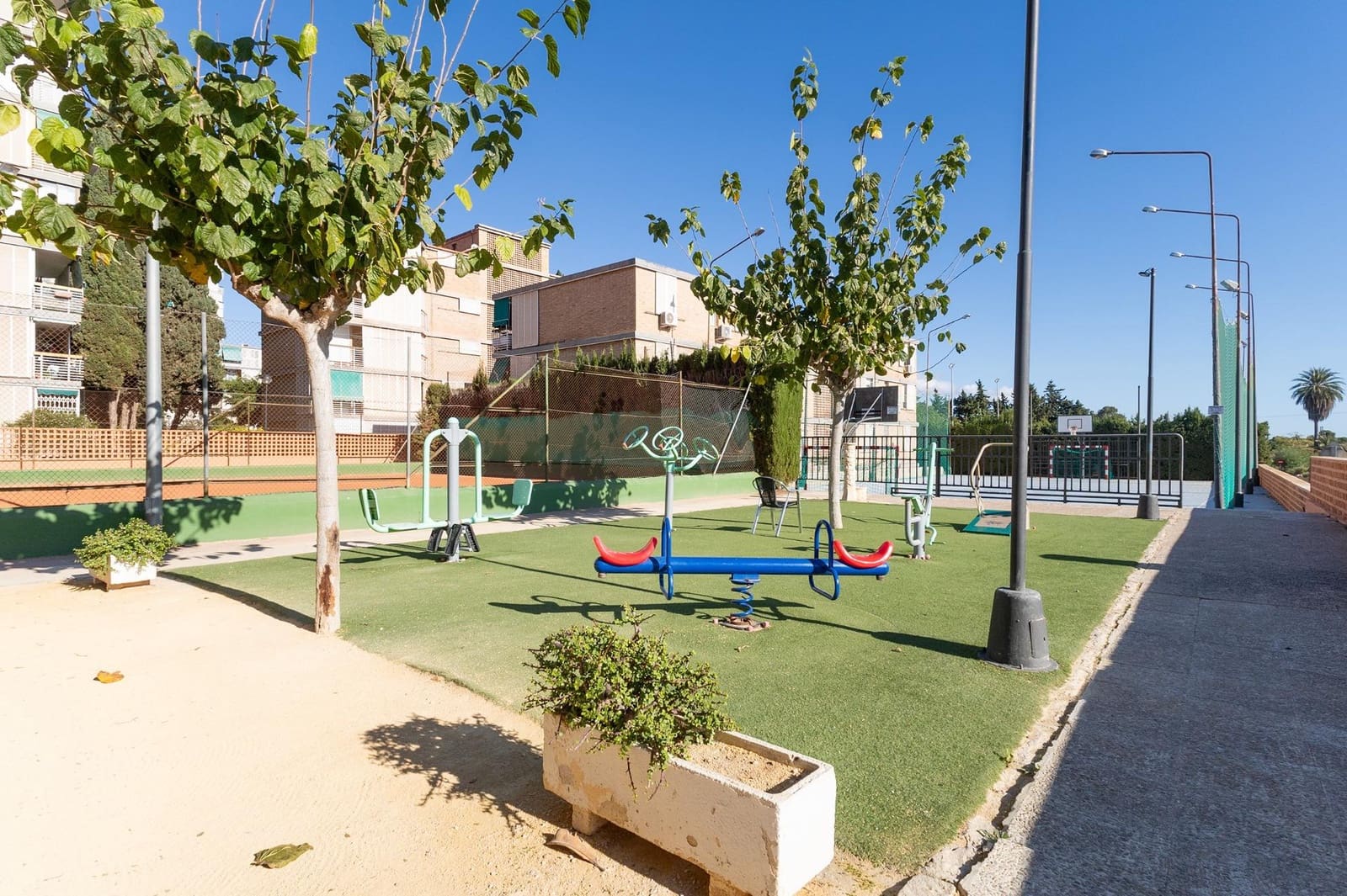 3 soveværelse Lejlighed til salg i Alicante by med swimmingpool - € 296.500 (Ref: 9414427)