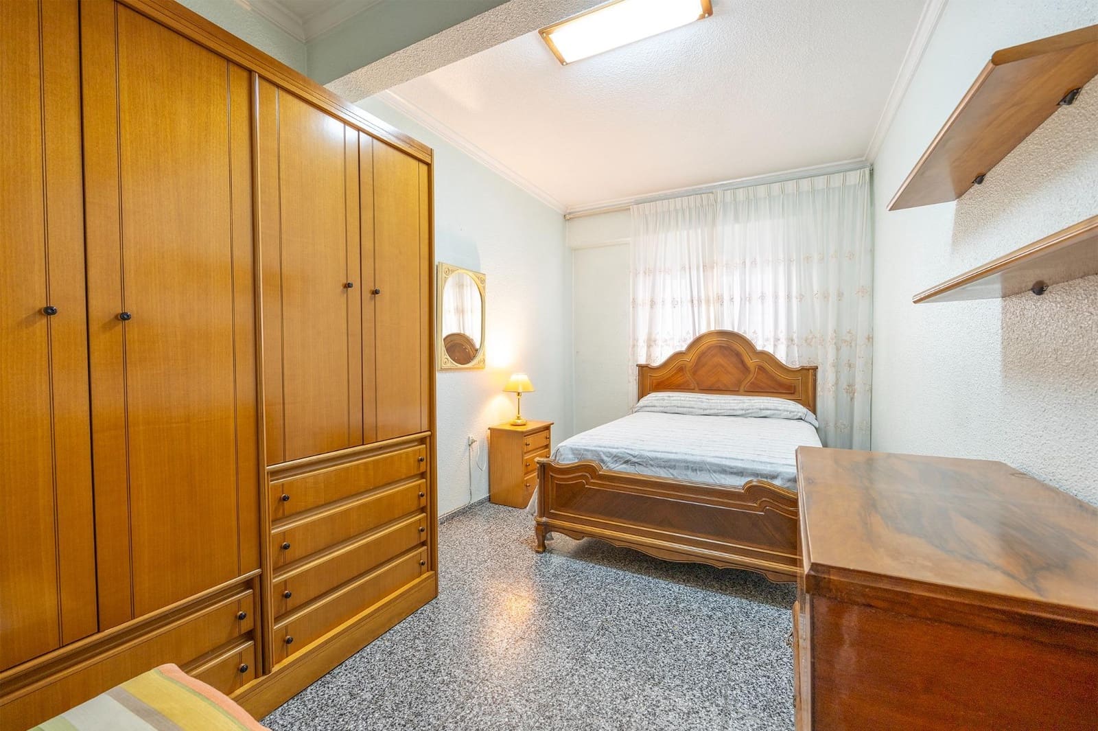 4 makuuhuone Asunto myytävänä paikassa Alicante kaupunki - 256 500 € (Ref: 9414428)