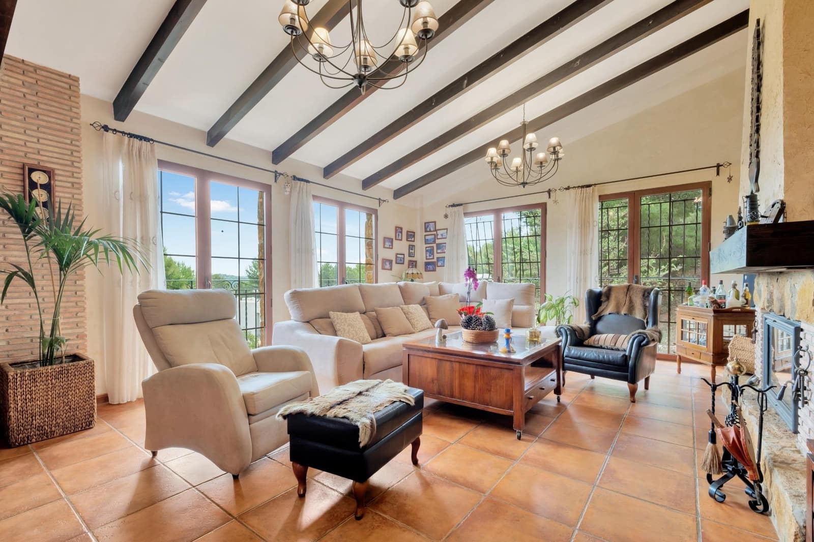 5 slaapkamer Villa te koop in Tibi met zwembad garage - € 650.000 (Ref: 9414429)