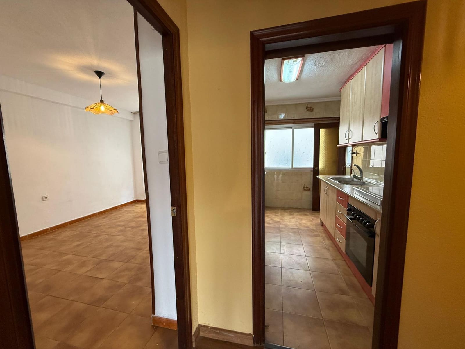 2 sypialnia Mieszkanie do wynajęcia w Miasto Alicante / Alacant - 790 € (Ref: 9415984)