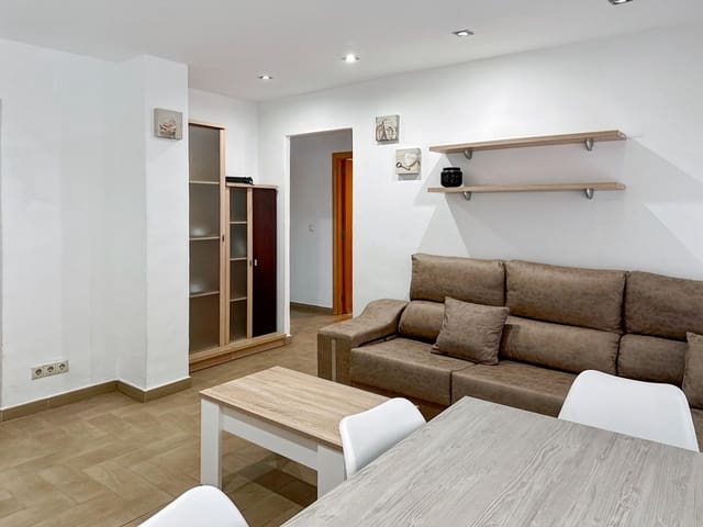 3 makuuhuone Asunto vuokrattavana paikassa Alicante kaupunki mukana 
autotalli - 950 € (Ref: 9437139)