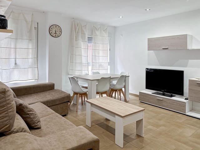 3 makuuhuone Asunto vuokrattavana paikassa Alicante kaupunki mukana 
autotalli - 950 € (Ref: 9437139)