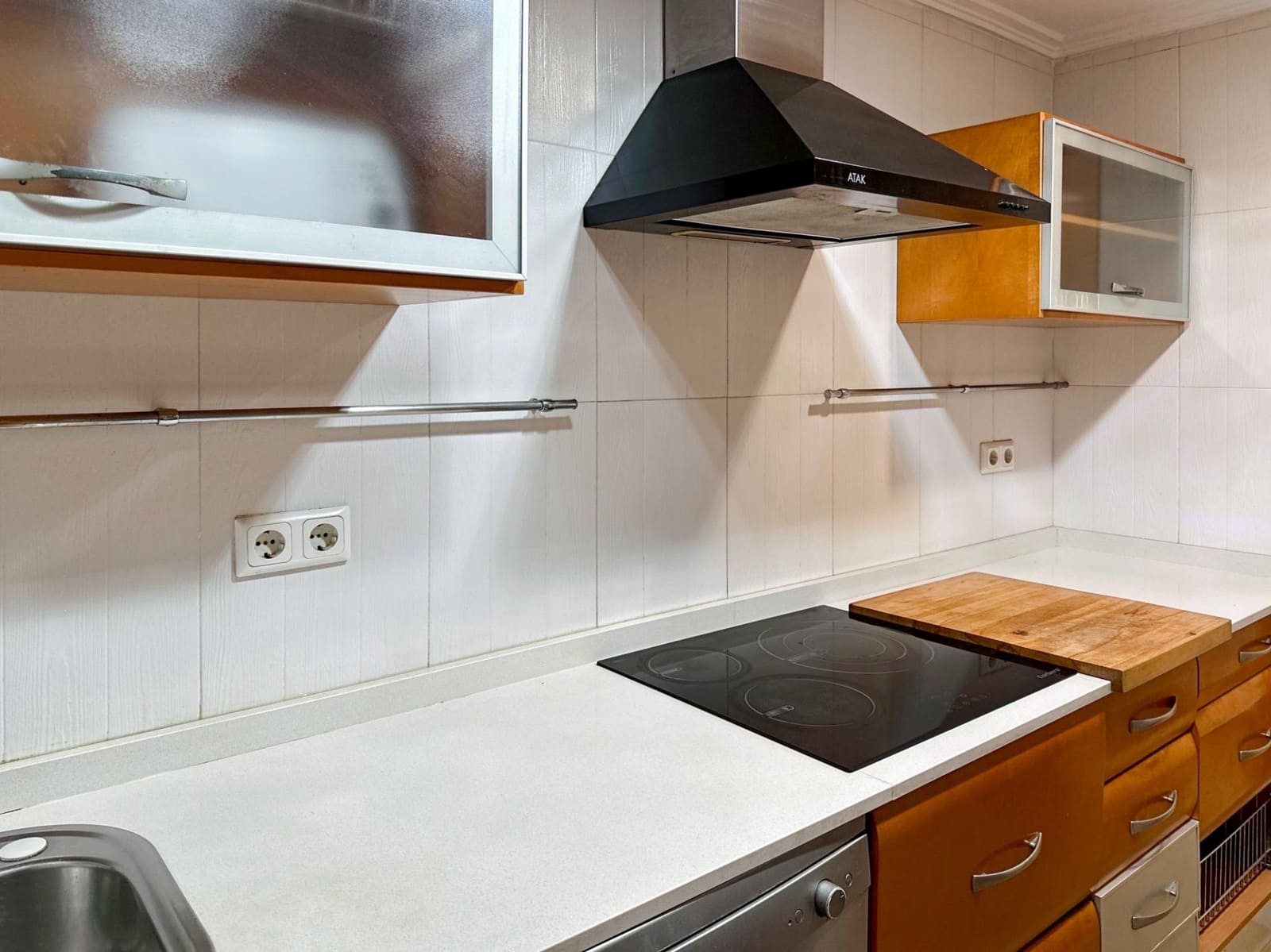 3 makuuhuone Asunto vuokrattavana paikassa Alicante kaupunki mukana 
autotalli - 950 € (Ref: 9437139)