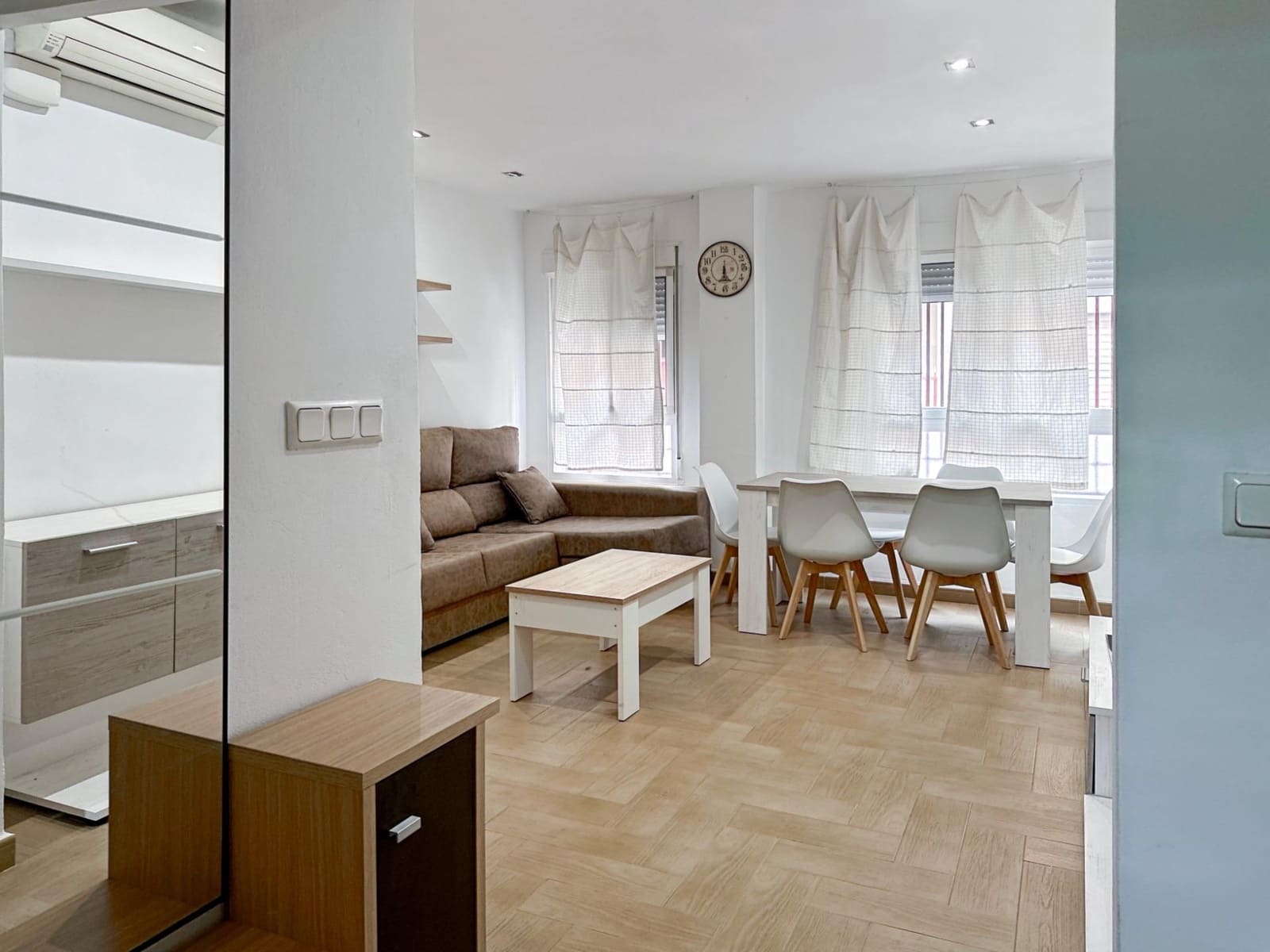 3 makuuhuone Asunto vuokrattavana paikassa Alicante kaupunki mukana 
autotalli - 950 € (Ref: 9437139)