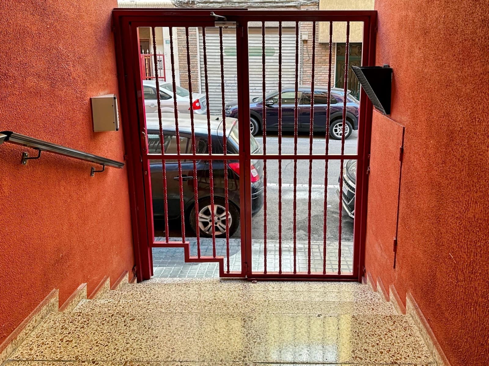 3 makuuhuone Asunto vuokrattavana paikassa Alicante kaupunki mukana 
autotalli - 950 € (Ref: 9437139)