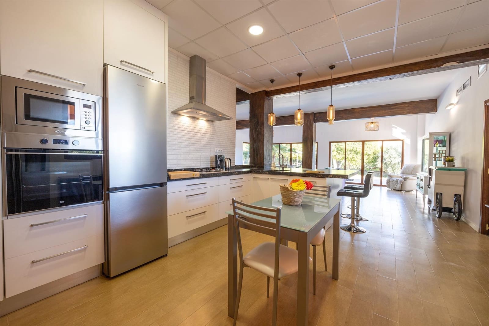 Chalet de 5 habitaciones en Elche / Elx en venta con piscina - 650.000 € (Ref: 9450994)