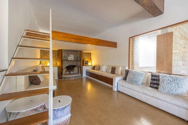 5 quarto Moradia para venda em Elche / Elx com piscina - 650 000 € (Ref: 9450994)