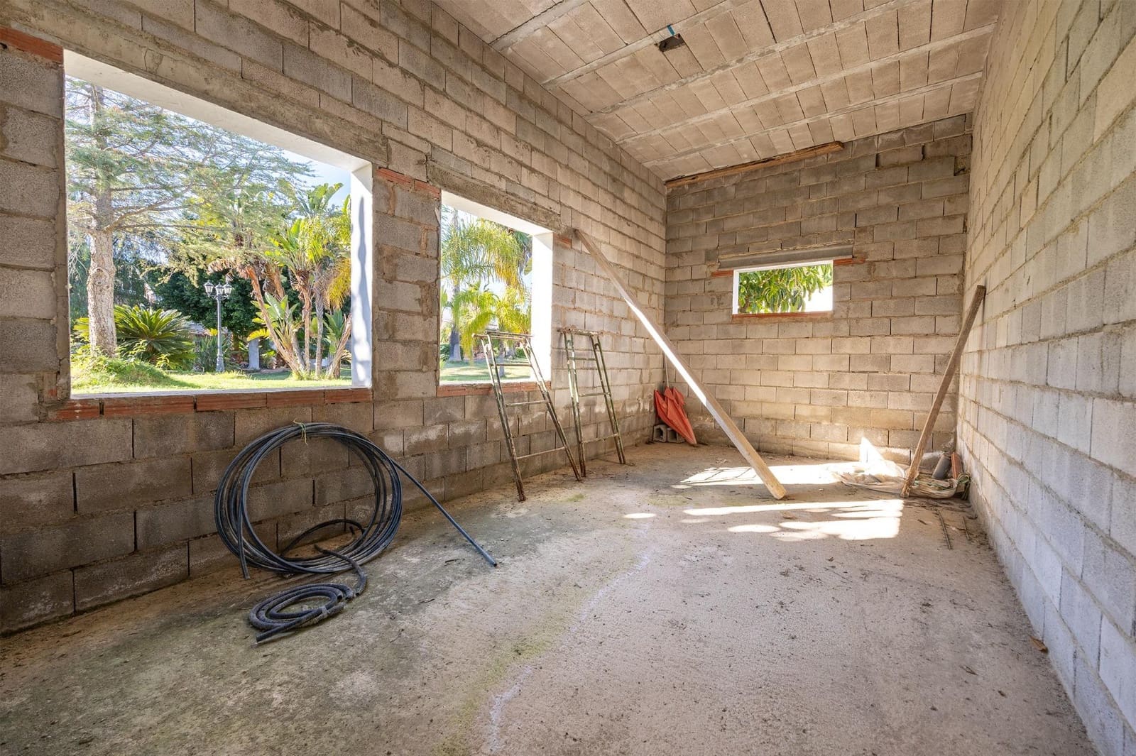 4 soveværelse Villa til salg i Elche / Elx med swimmingpool - € 650.000 (Ref: 9450994)