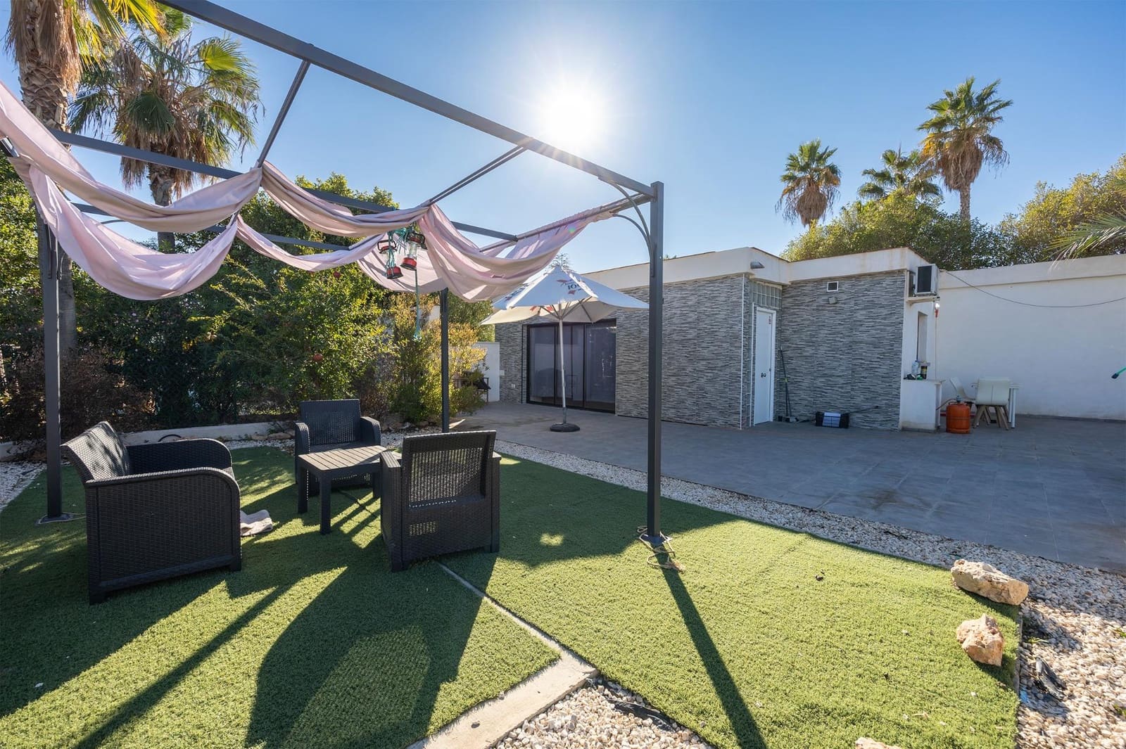 4 soveværelse Villa til salg i Elche / Elx med swimmingpool - € 650.000 (Ref: 9450994)