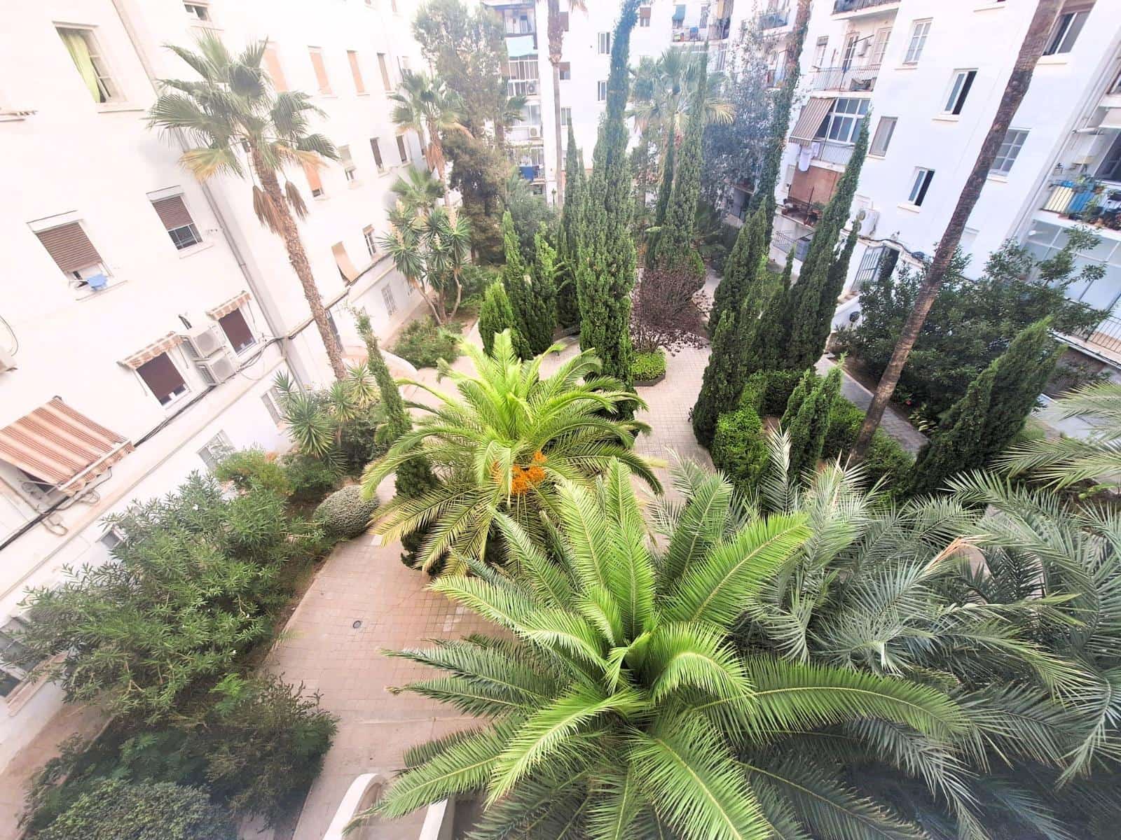 4 bedroom Flat for sale in Alicante / Alacant city - € 397,000 (Ref: 9488358)