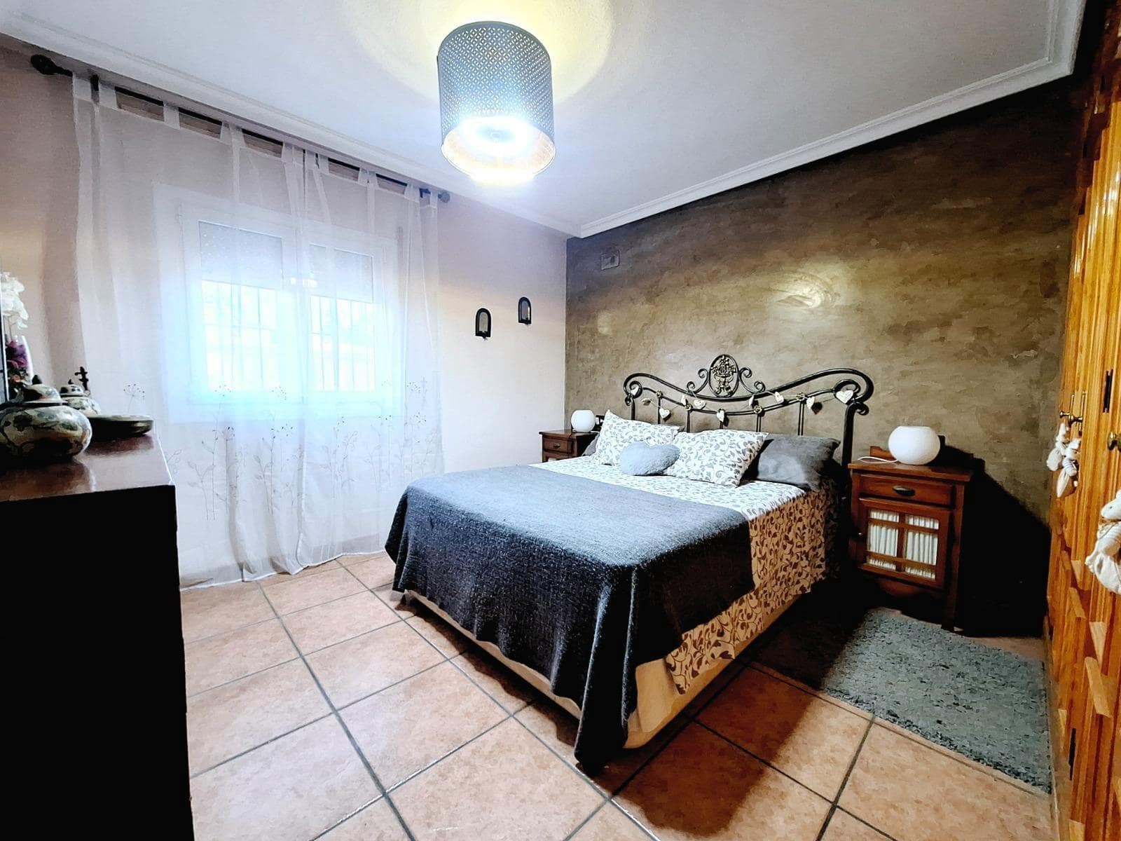 4 bedroom Villa for sale in San Vicente / Sant Vicent del Raspeig with pool garage - € 397,000 (Ref: 9488359)