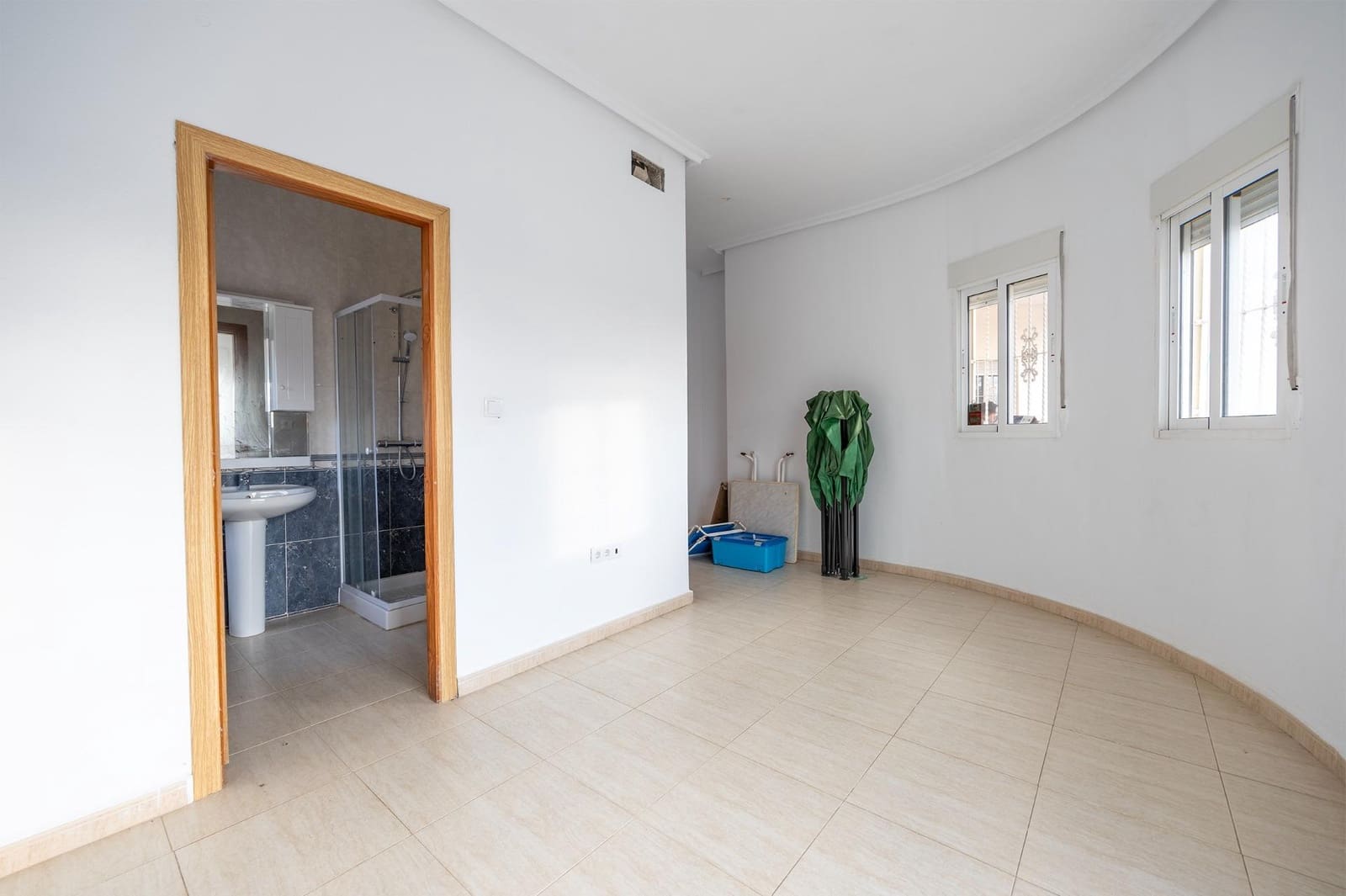 3 bedroom Villa for sale in Catral with pool - € 269,000 (Ref: 9504326)