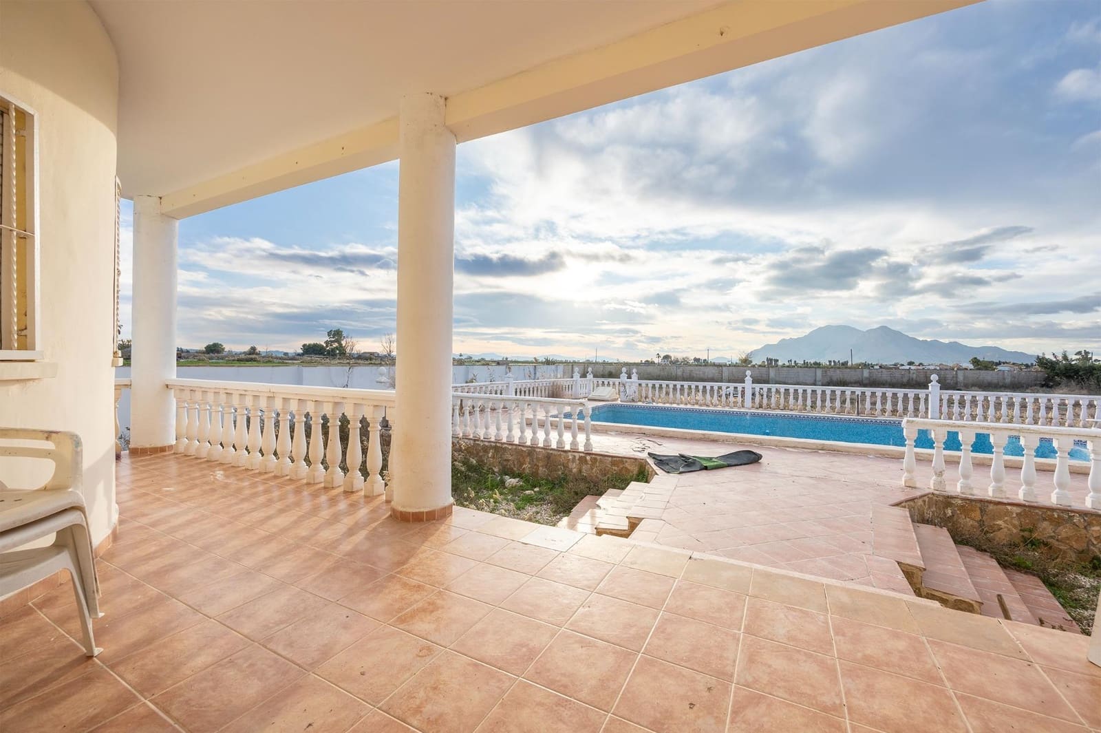 3 bedroom Villa for sale in Catral with pool - € 269,000 (Ref: 9504326)