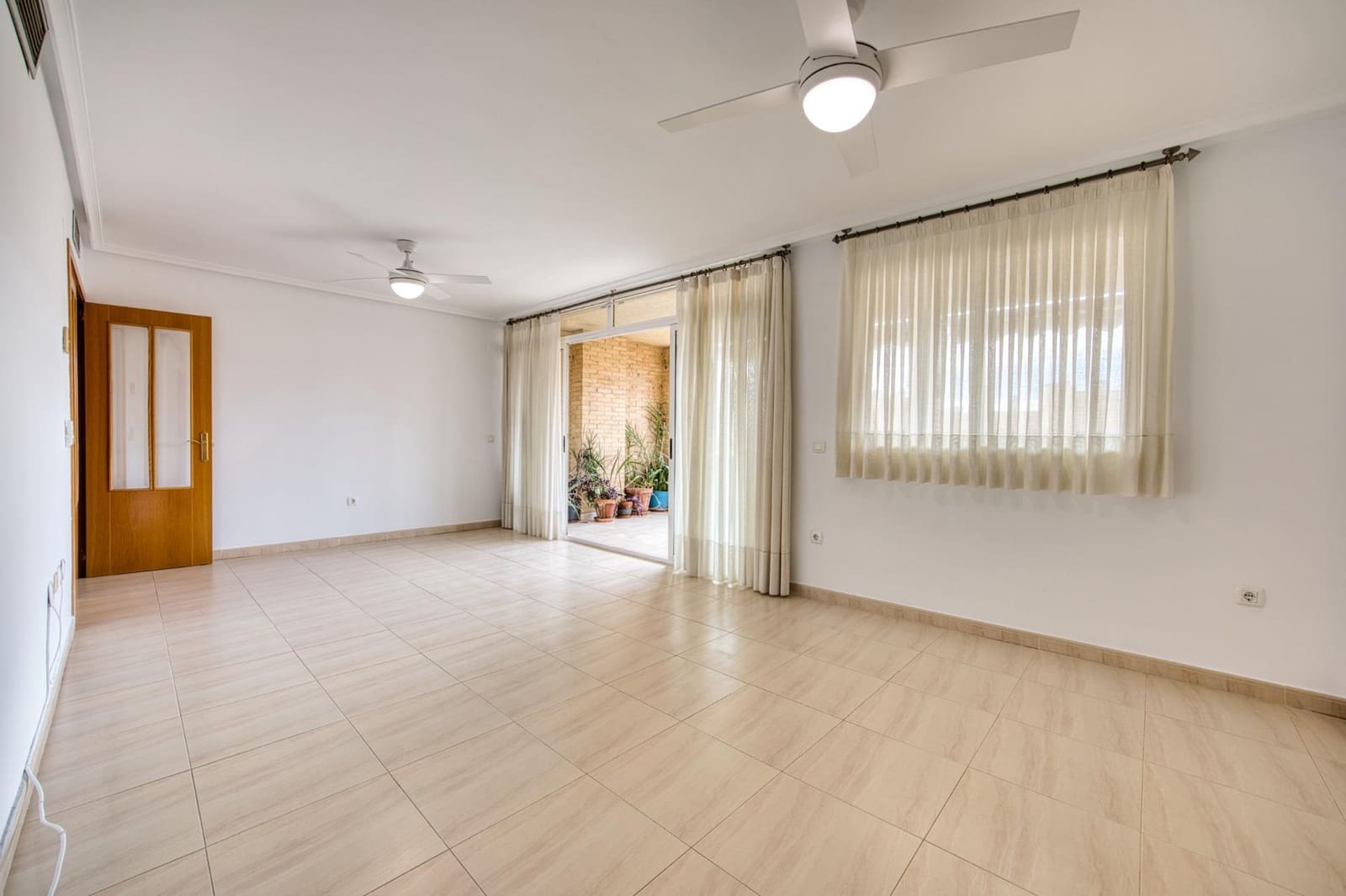 3 quarto Apartamento para venda em Alicante cidade com piscina garagem - 336 500 € (Ref: 9543697)