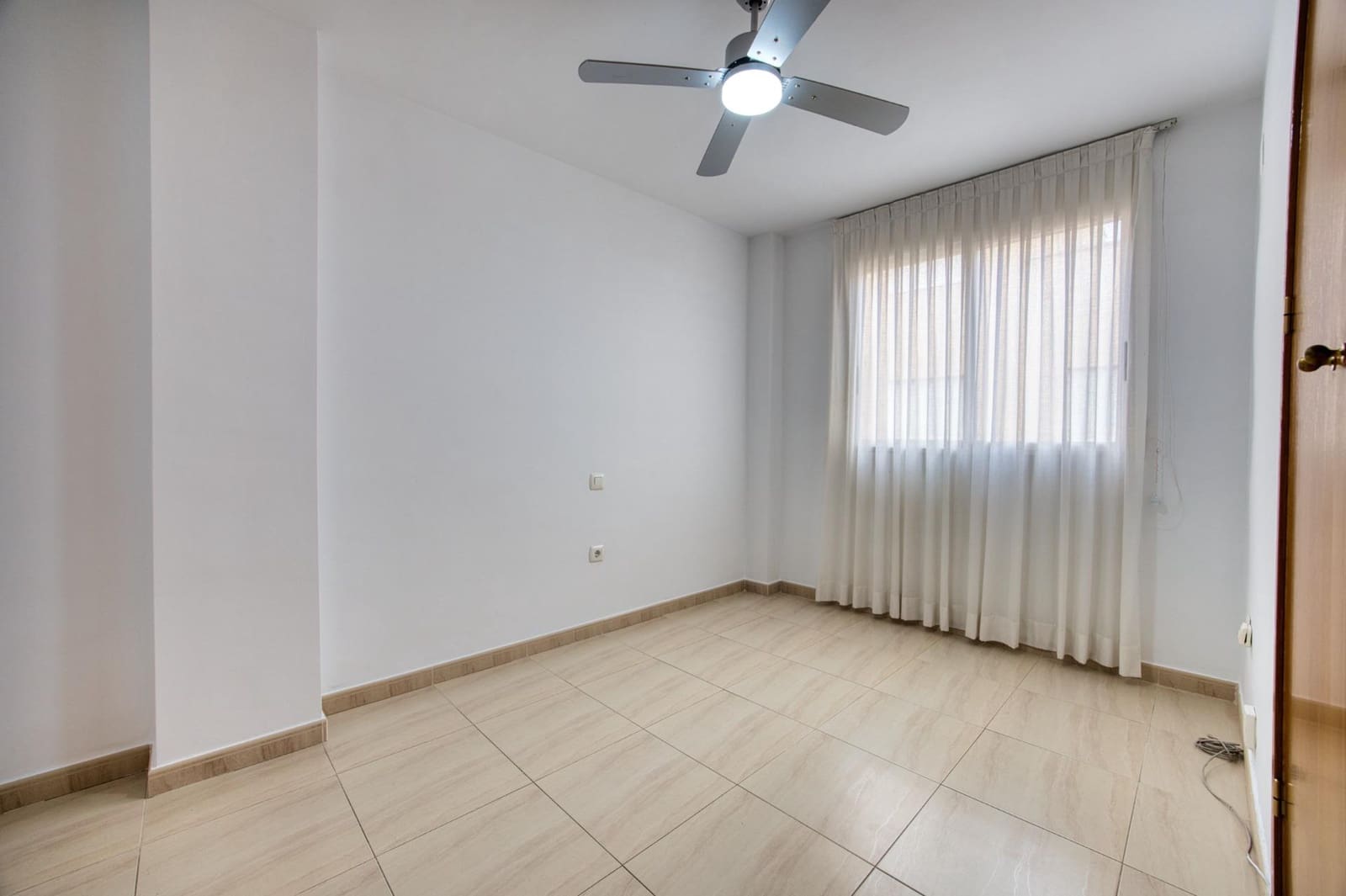 3 quarto Apartamento para venda em Alicante cidade com piscina garagem - 336 500 € (Ref: 9543697)