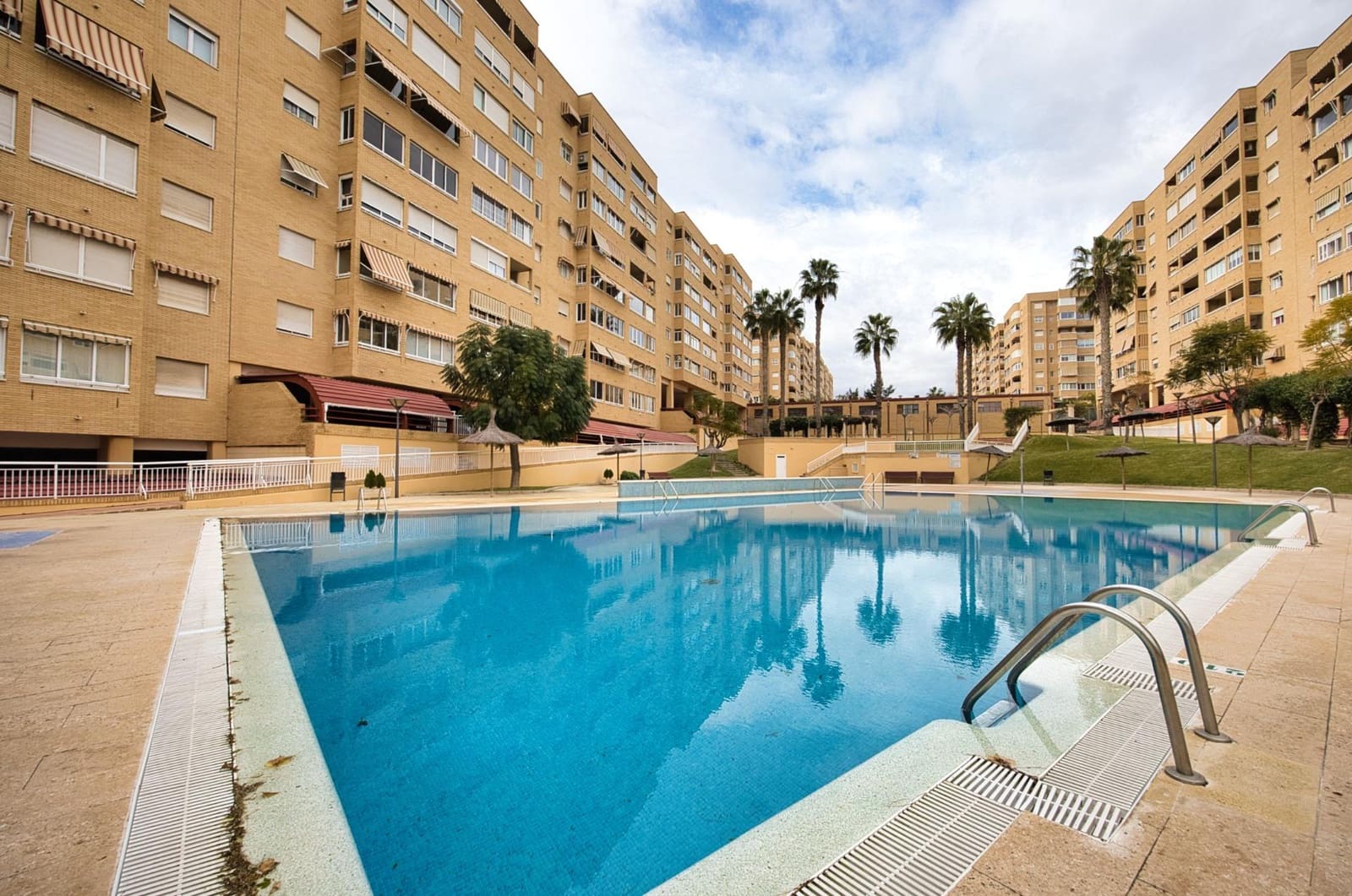 3 quarto Apartamento para venda em Alicante cidade com piscina garagem - 336 500 € (Ref: 9543697)