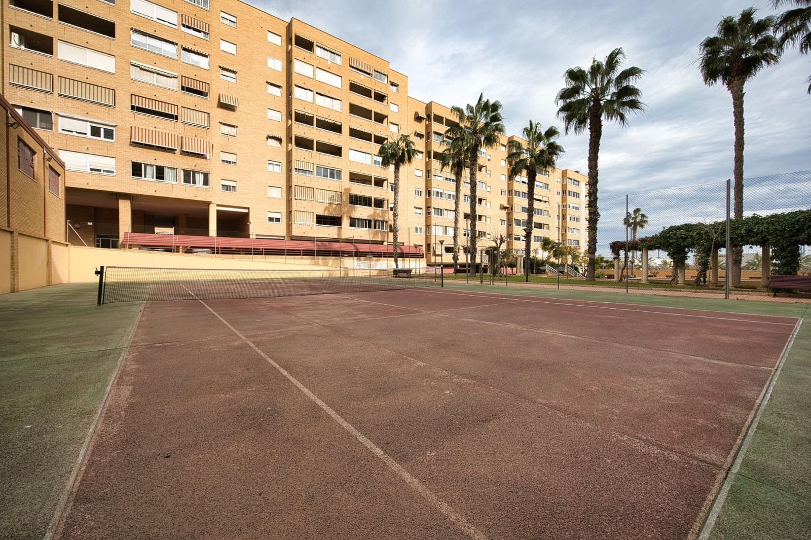 3 quarto Apartamento para venda em Alicante cidade com piscina garagem - 336 500 € (Ref: 9543697)