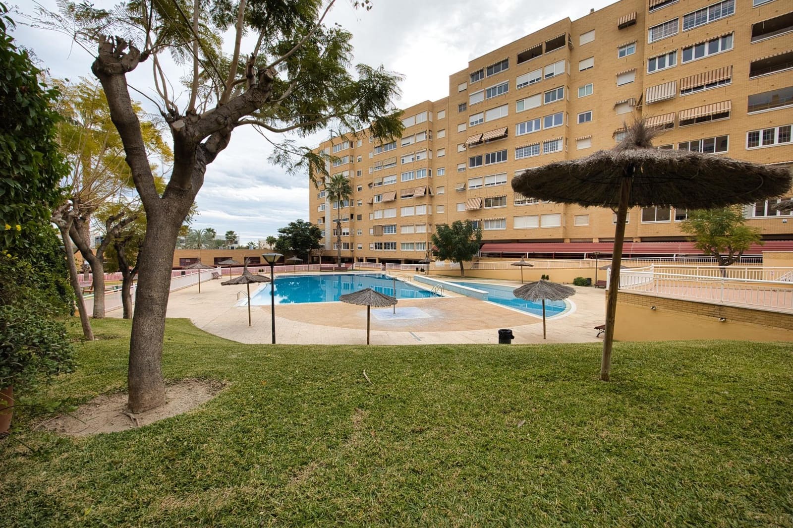 3 quarto Apartamento para venda em Alicante cidade com piscina garagem - 336 500 € (Ref: 9543697)