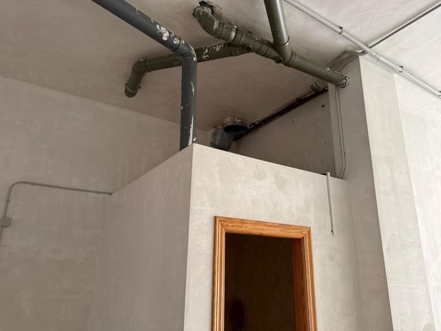 Komercyjne na sprzedaż w Torrellano, Elche / Elx - 106 050 € (Ref: 9551596)