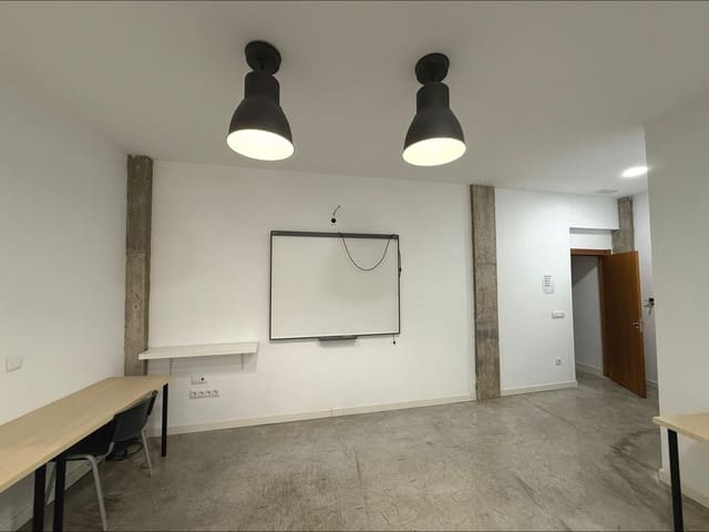 Erhverv til leje i Alicante by - € 765 (Ref: 9555909)