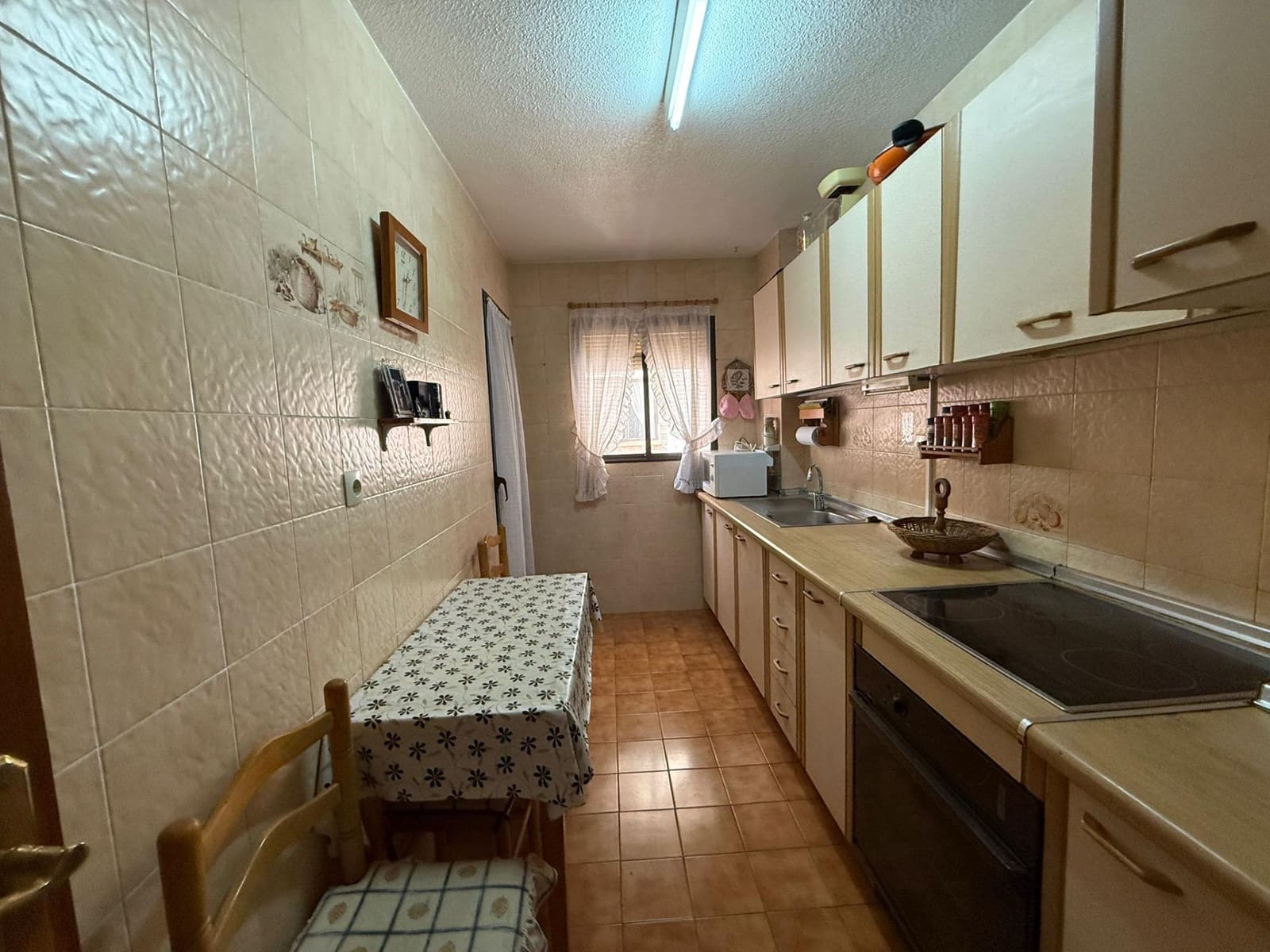 4 Zimmer Wohnung zu verkaufen in Alicante / Alacant Stadt mit Pool Garage - 257.000 € (Ref: 9557957)