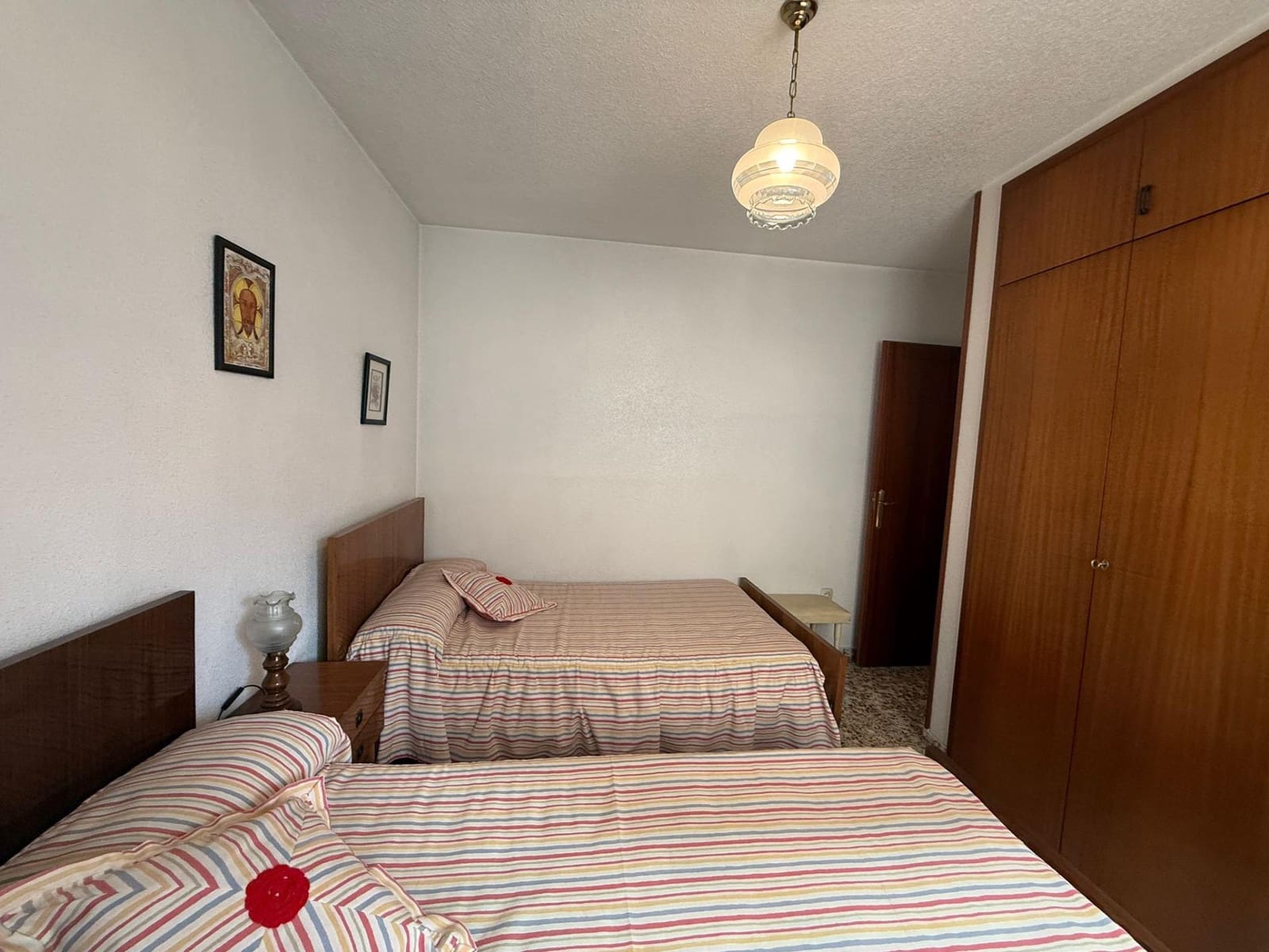 4 Zimmer Wohnung zu verkaufen in Alicante / Alacant Stadt mit Pool Garage - 257.000 € (Ref: 9557957)