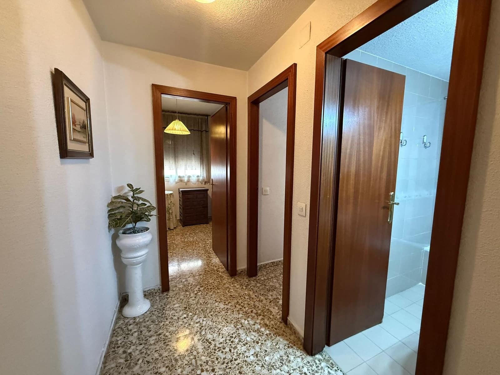 4 Zimmer Wohnung zu verkaufen in Alicante / Alacant Stadt mit Pool Garage - 257.000 € (Ref: 9557957)