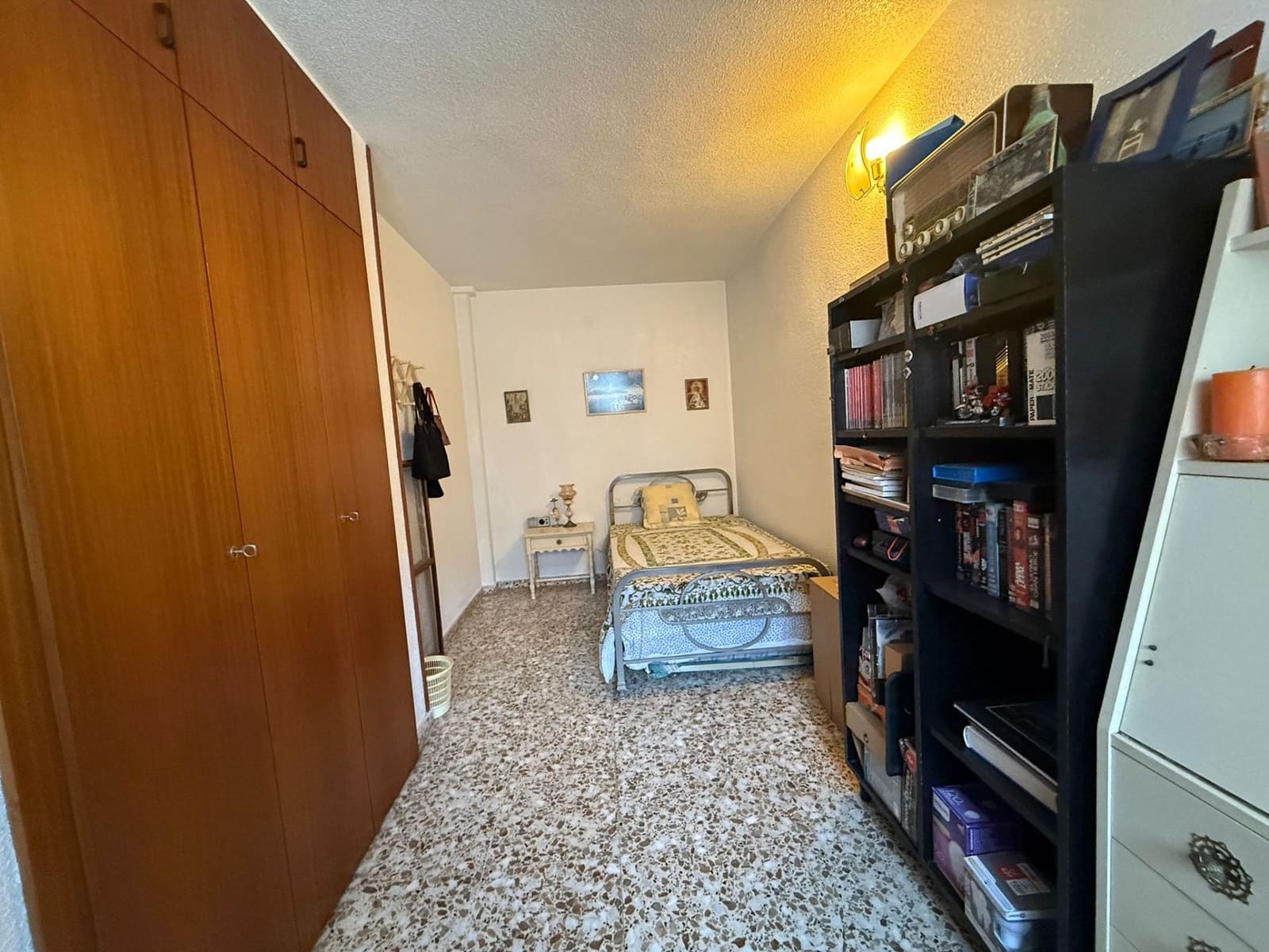 4 Zimmer Wohnung zu verkaufen in Alicante / Alacant Stadt mit Pool Garage - 257.000 € (Ref: 9557957)